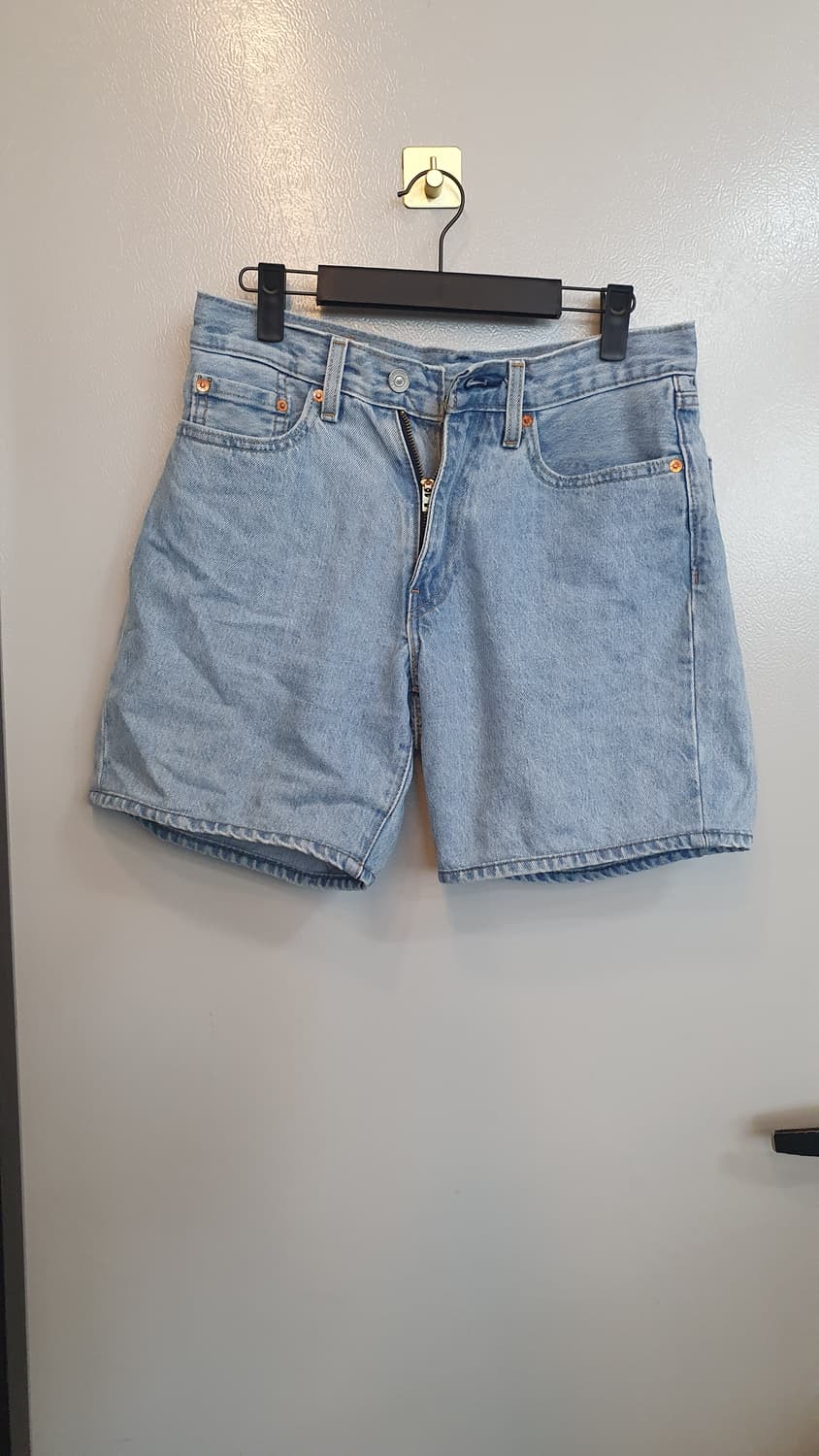 여성 리바이스 데님반바지 W28L9 상품이미지1