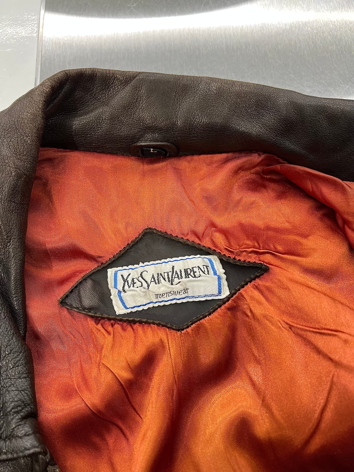 이브 생로랑 브라운 리얼레더 스펠 아웃 블루종 자켓 상품이미지7