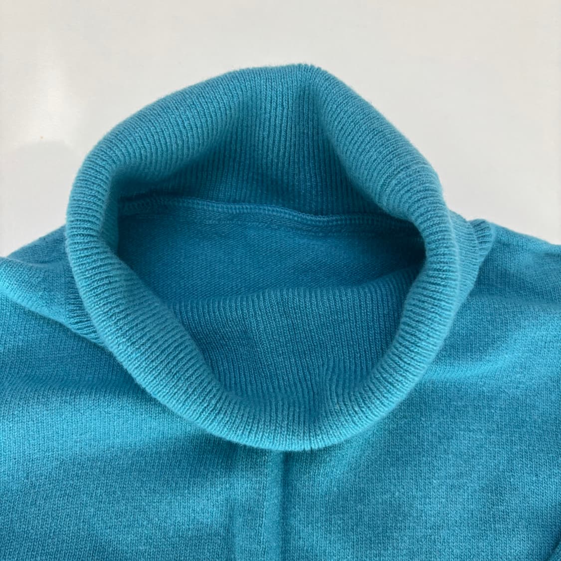 시엔느 터틀넥 니트 Merino Wool Turtleneck (실착 1회 상품이미지3