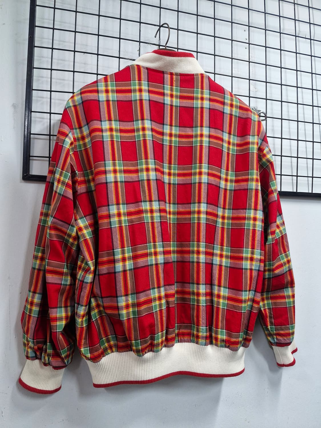 100L 라코스테 빈티지 체크패턴 양면 블루종 자켓. 상품이미지6