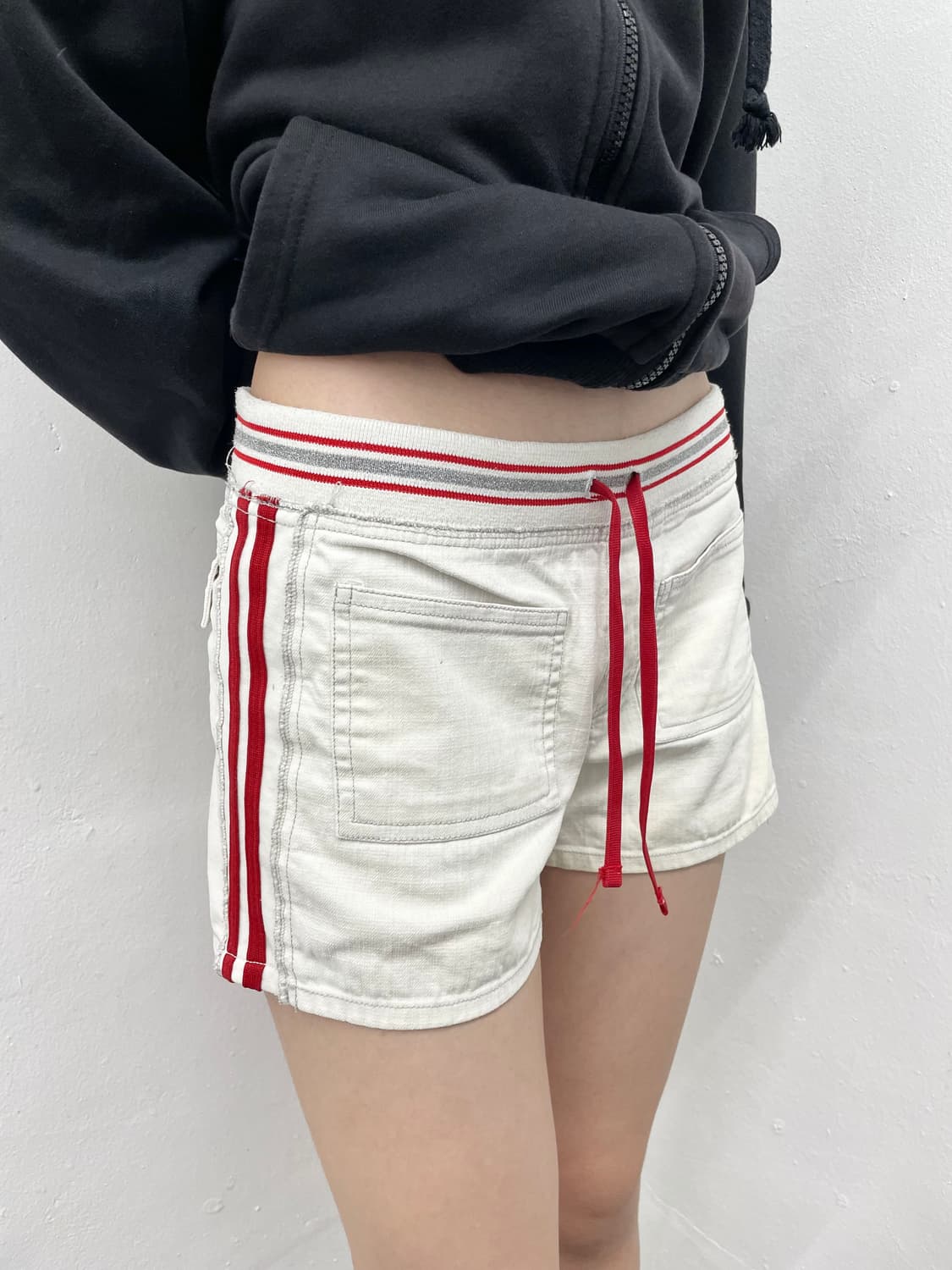 스포티 라인 숏츠 상품이미지1