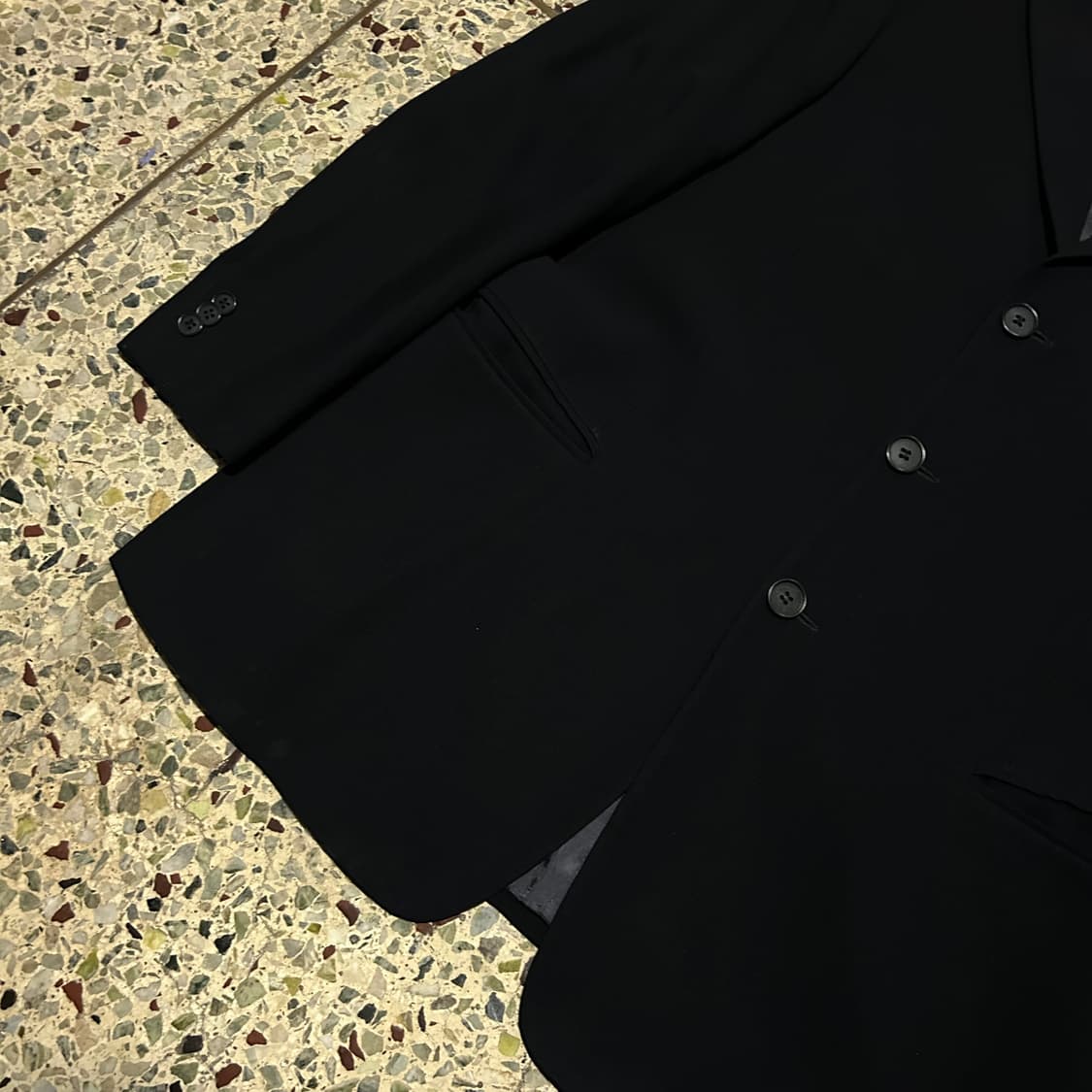 아르마니(Emporio Armani) 블레이져 블랙 블레이져 상품이미지3