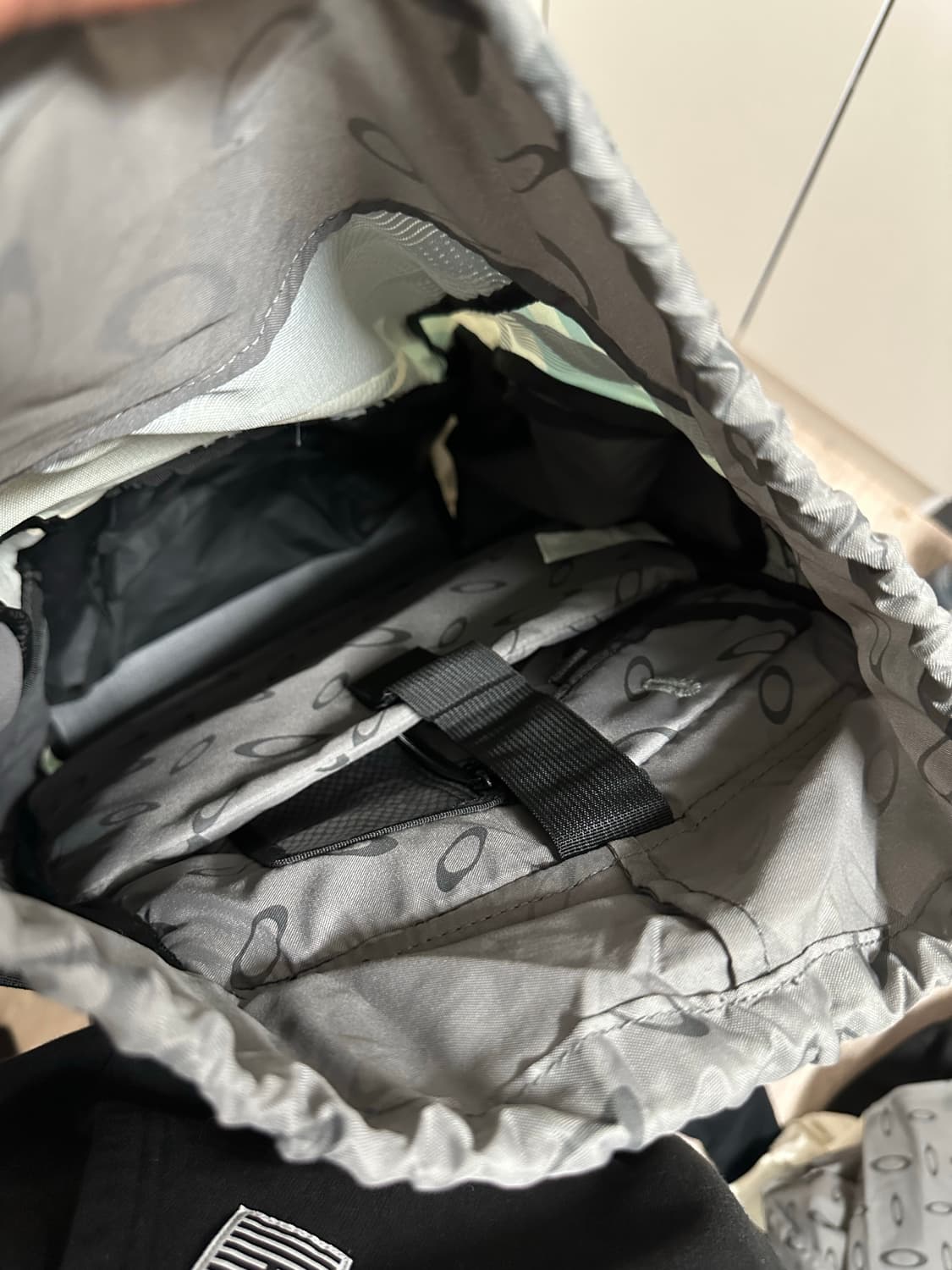 오클리 백팩 상품이미지8