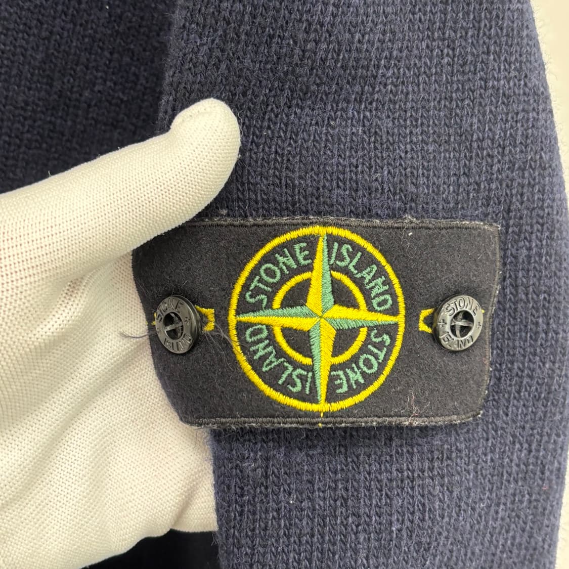 [M]스톤아일랜드 와펜패치 니트 상품이미지2