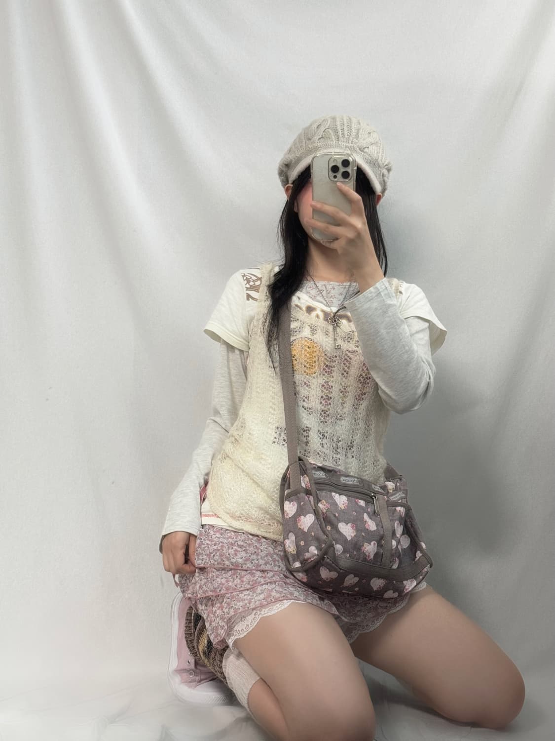 레스포삭 플라워 하트 패턴 크로스 백 상품이미지1