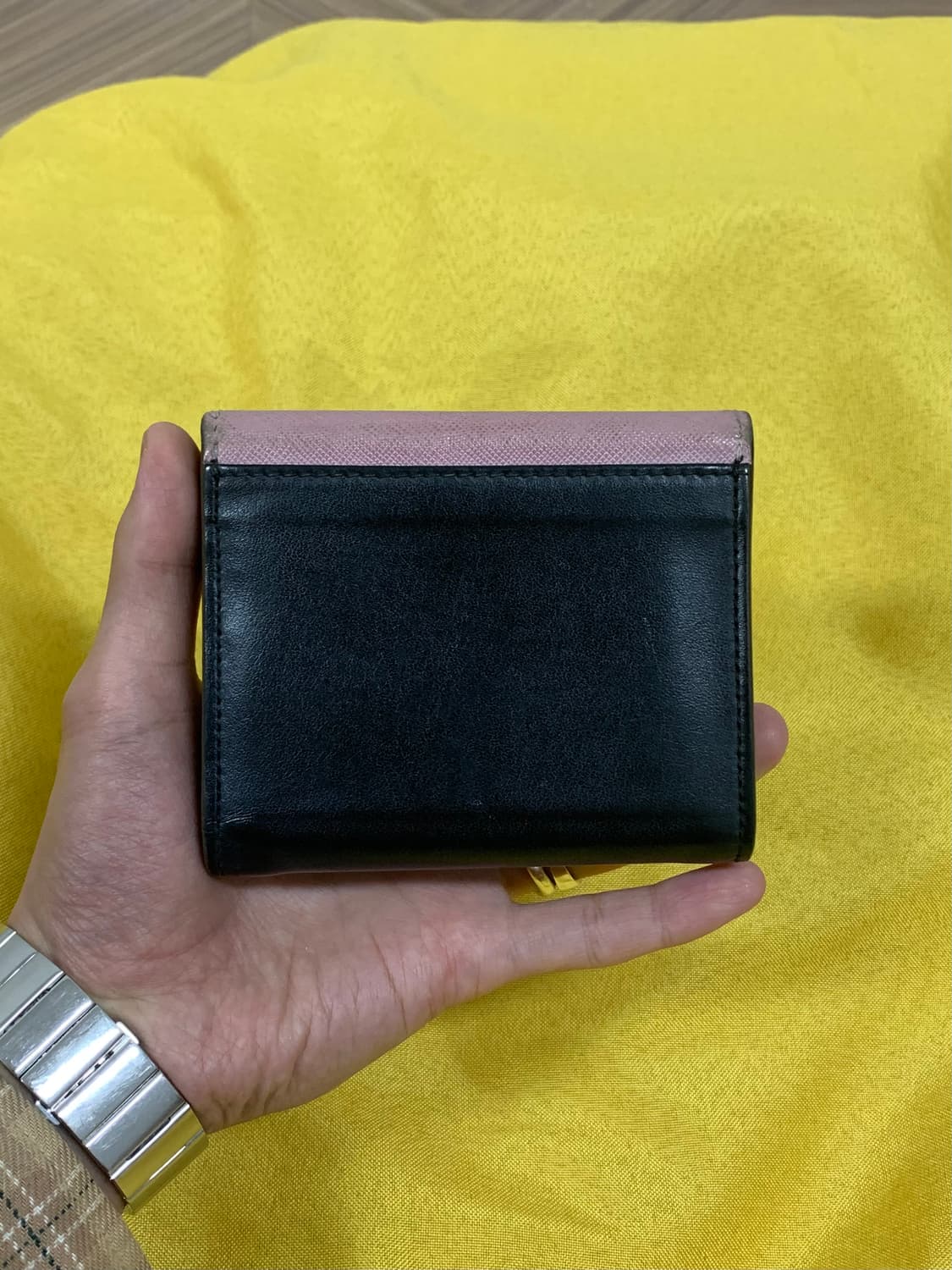 마르니 반달 반지갑 상품이미지5