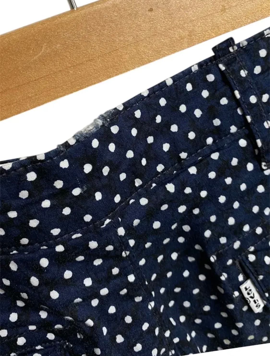 리바이스 도트 패턴 숏팬츠 -30인치 상품이미지5