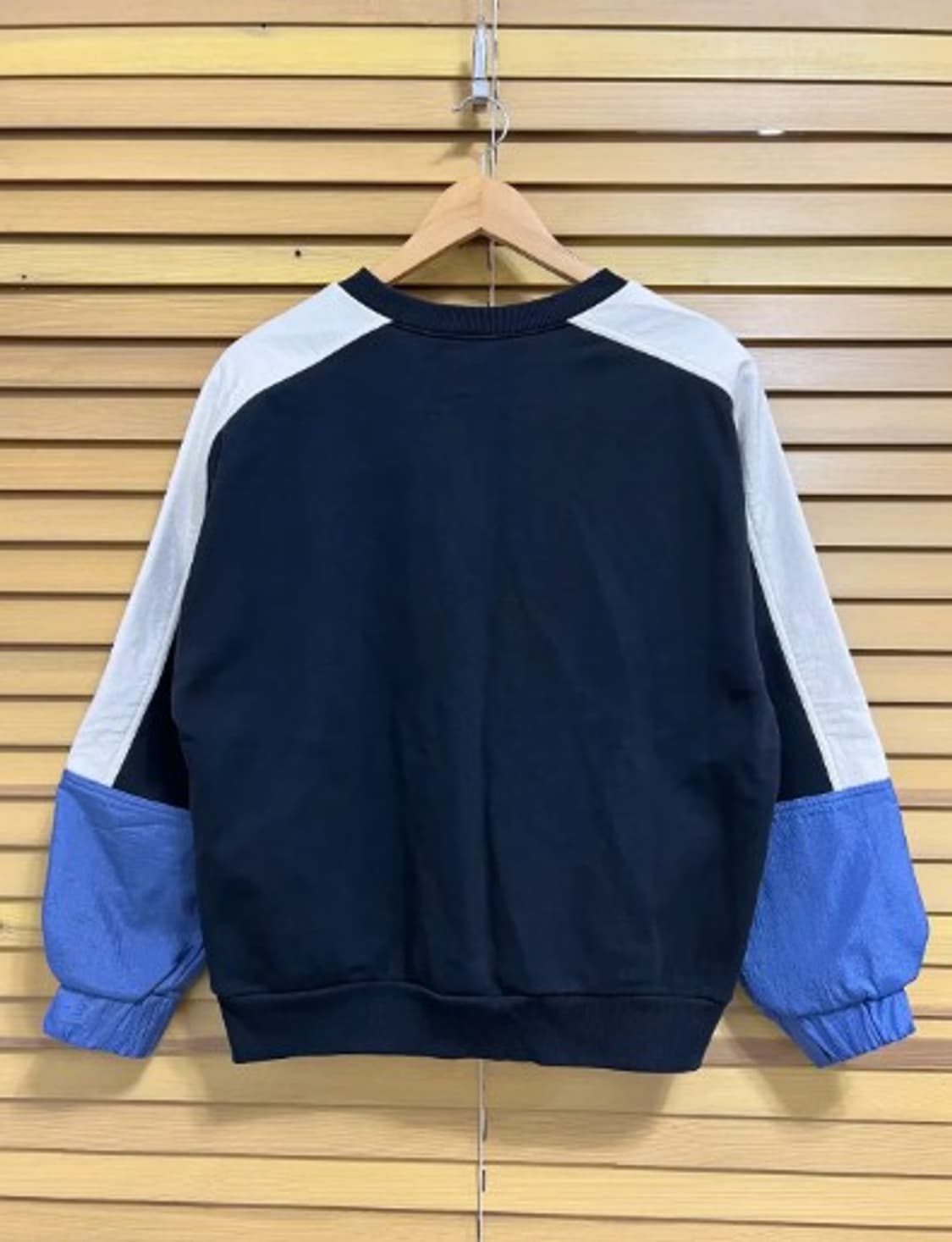 리바이스 여성 나그랑 맨투맨티셔츠 XS/55 상품이미지3