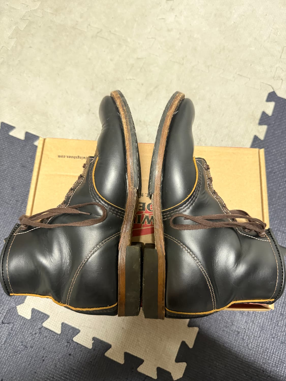 레드윙 벡맨 9060 270사이즈 판매합니다. 상품이미지7