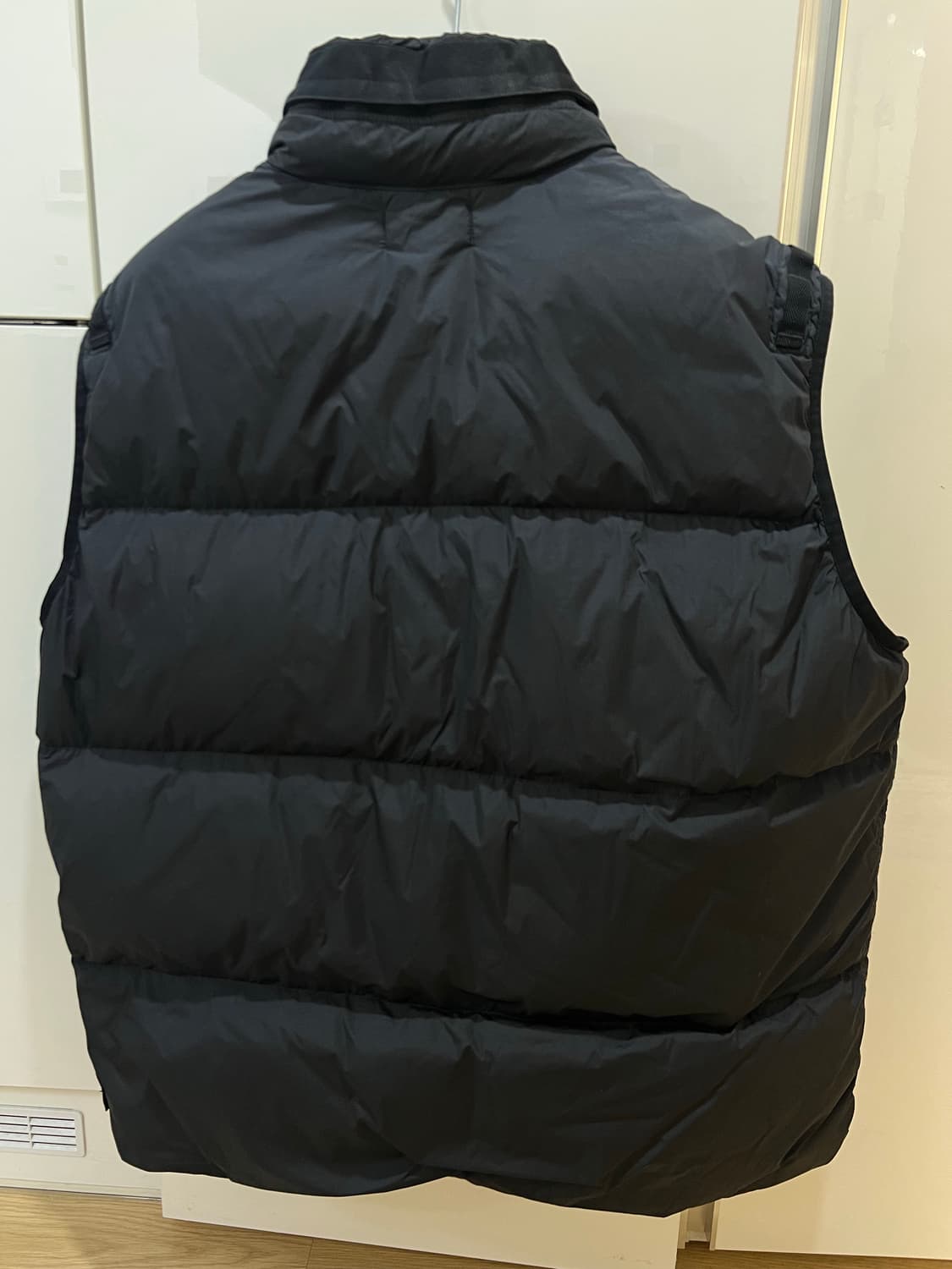 24fw 스톤아일랜드 크링클랩스 패딩조끼 3xl (새상품급) 상품이미지2