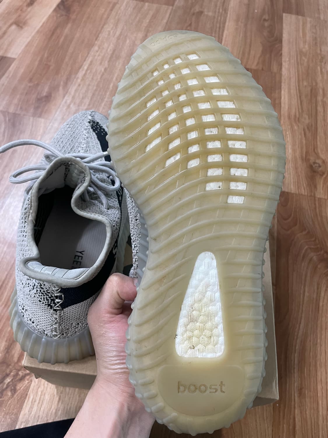 아디다스 이지부스트 350 v2 슬레이트 코어 블랙 265 상품이미지5