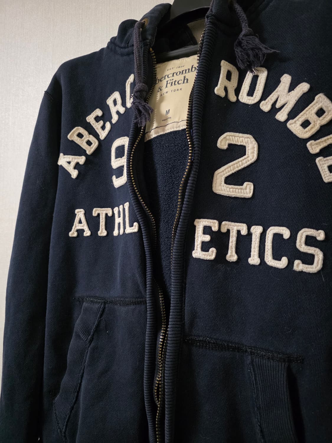아베크롬비 네이비 후드집업 M 상품이미지3