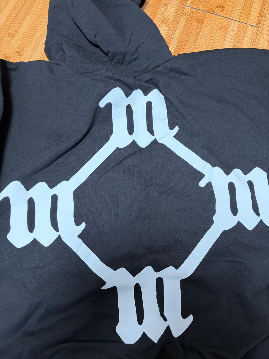 Yeezy 올데이 Shmg 흰검 후디 팝니다 상품이미지3