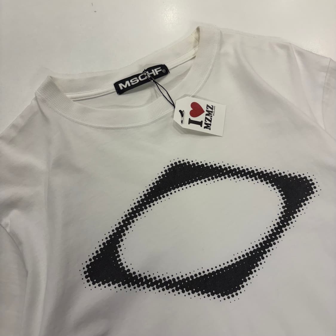 [M] 미스치프 MSCHF 로고 반팔티 화이트 B755 상품이미지3