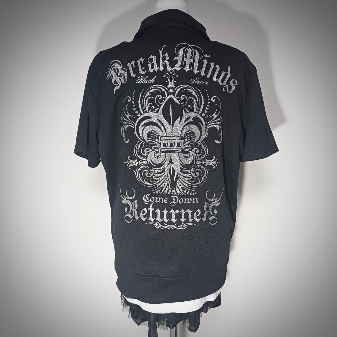 defective struct 고스펑크 글리터 프린팅 반팔 집업 상품이미지2