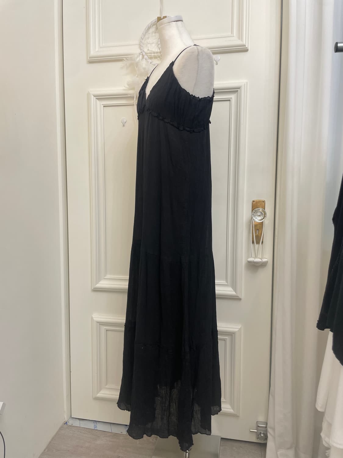black ruffle shirring maxi opc 상품이미지2