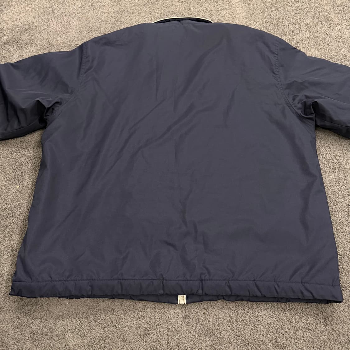 [ 정품/100 ] 아식스 올드스쿨 퀄팅 누빔 바람막이 점퍼 상품이미지3