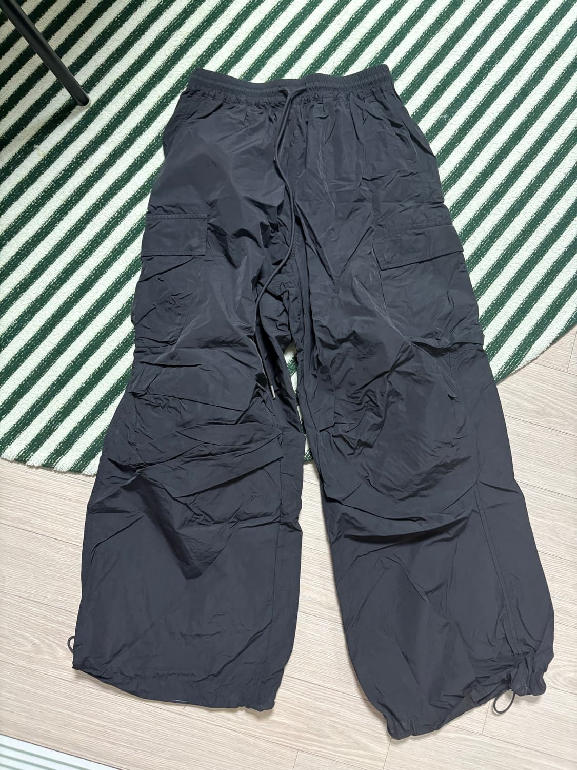 필루미네이트 조거팬츠 상품이미지1