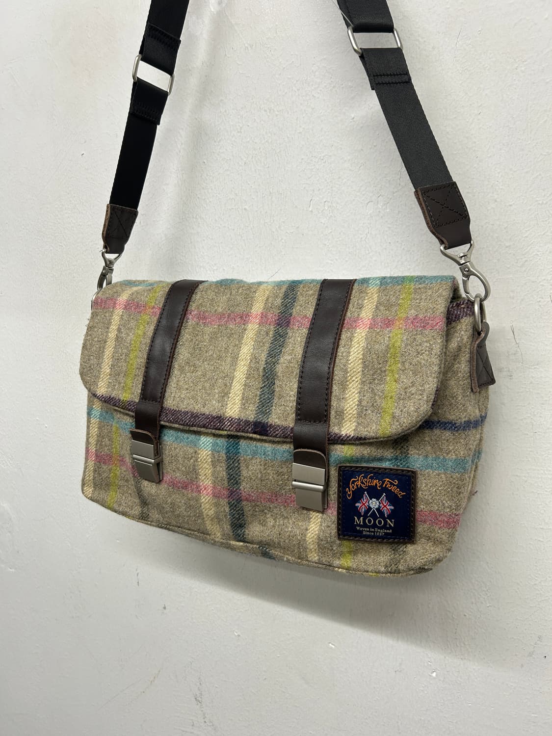 언더그라운드 MOON 요크셔 트위드 크로스 상품이미지2