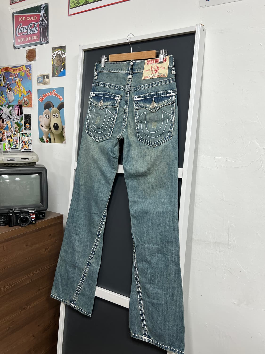 TrueReligion트루릴리젼 조이 슈퍼 T 스티치 부츠컷  데님 팬츠 상품이미지1