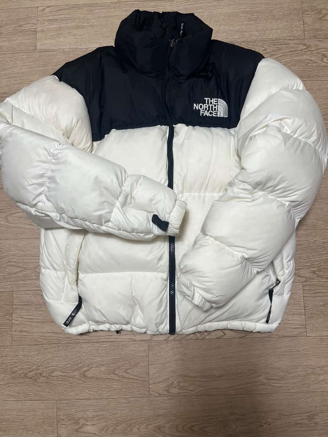 노스페이스 눕시 화이트 상품이미지1