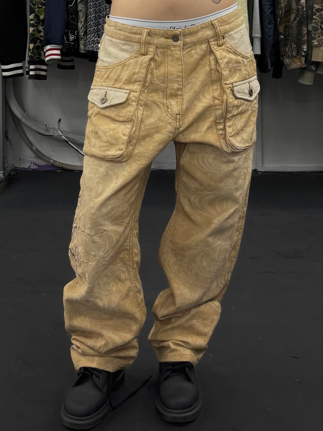 카라쿠리 타마시 오리엔탈 베이지 팬츠 상품이미지1