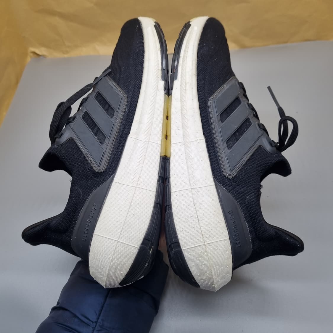 아디다스 울트라부스트21 남성운동화275  상품이미지5