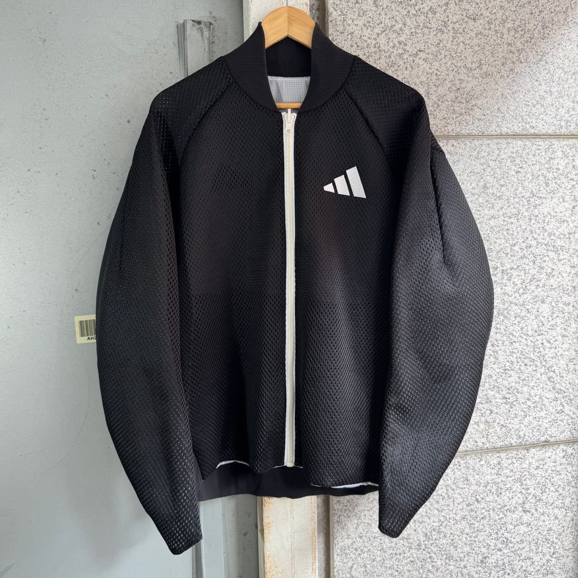 아디다스 로고 리버시블 봄버 자켓 상품이미지4