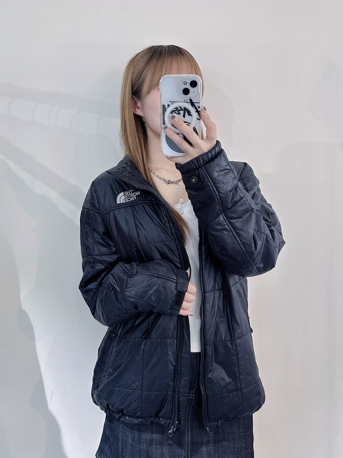 노스페이스 블랙 유광 경량패딩 상품이미지1