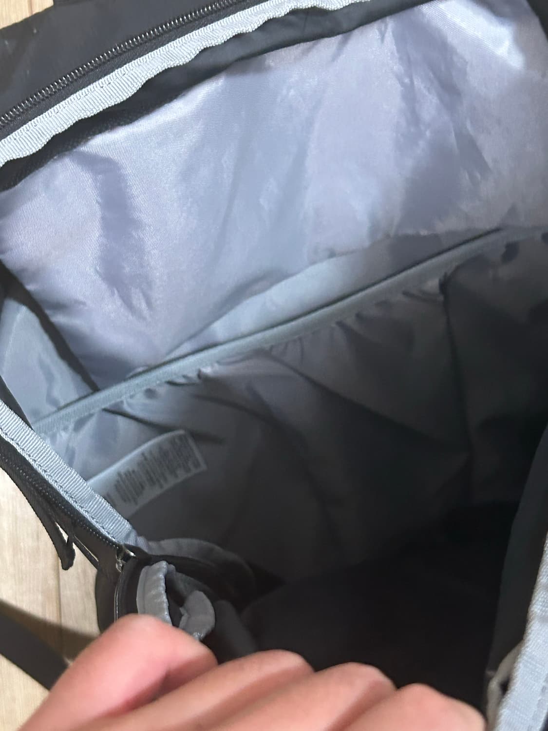 살로몬 트레일블레이저 30 백팩 블랙 상품이미지2