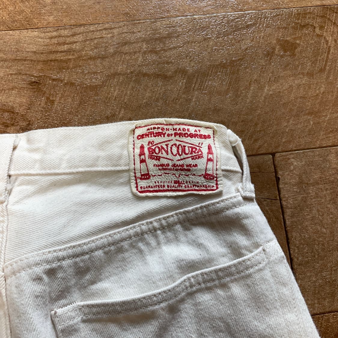 [31] 본쿠라 66 오프화이트 에크루 상품이미지4