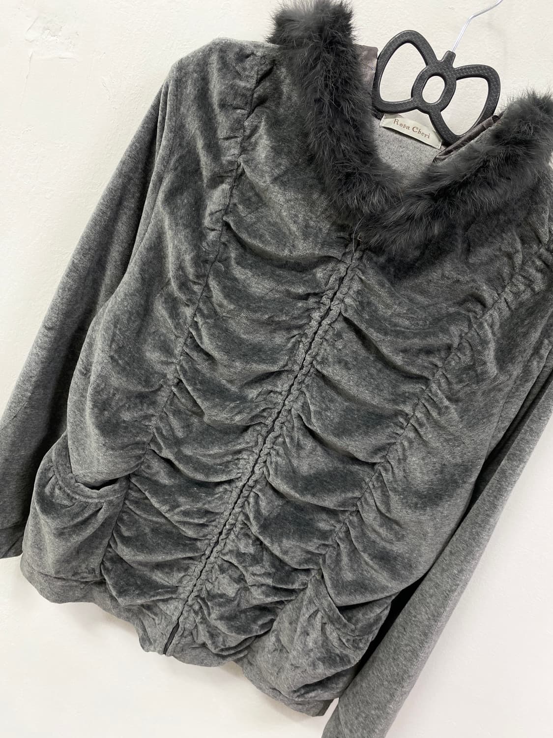 [ROSA CHERI] 갸루 벨벳 셔링 퍼 후드집업 상품이미지7
