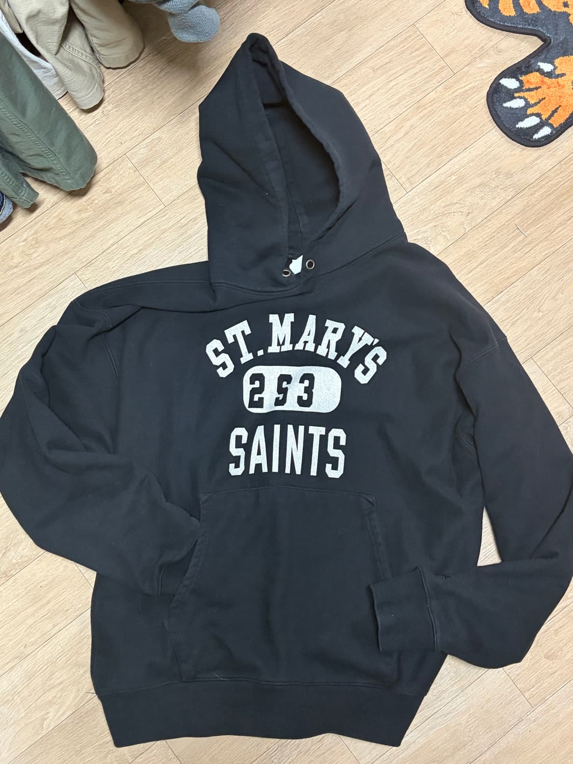 아웃스탠딩 블랙 후드 L 상품이미지1