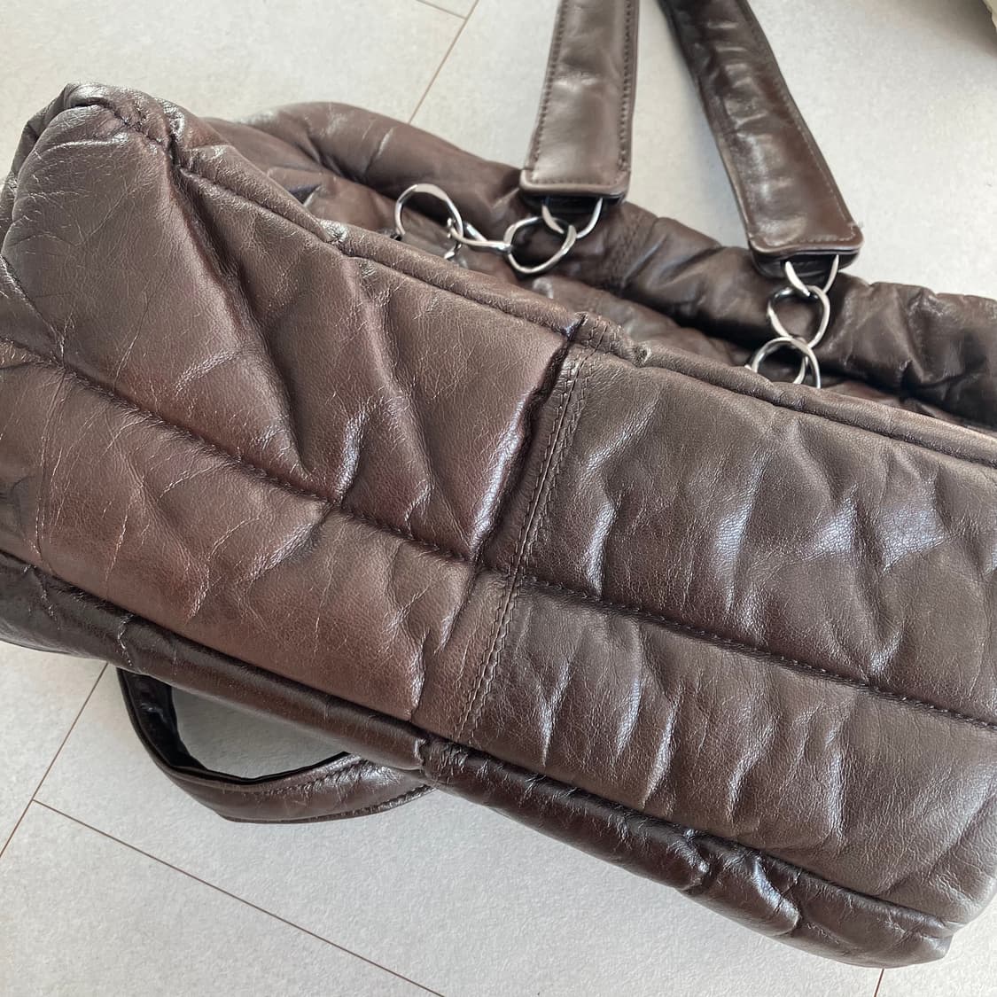 몽클레어 브라운 패디드 숄더백 상품이미지8