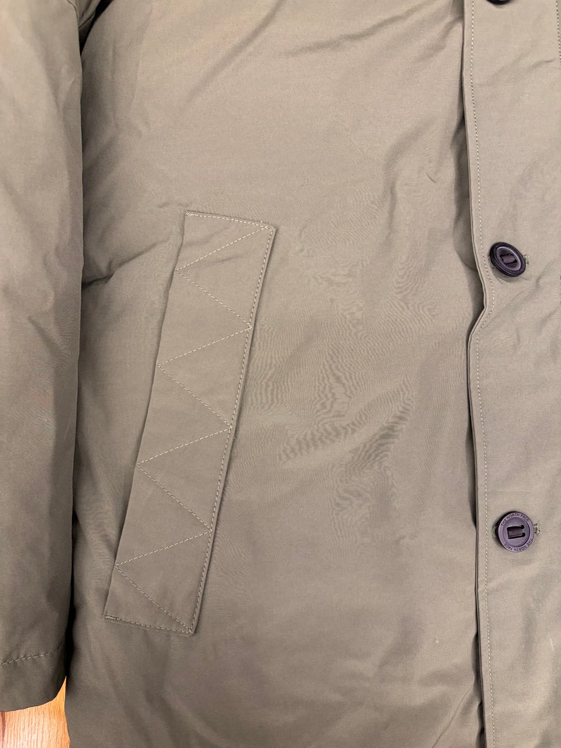 [110] 노스페이스 카키 패딩 상품이미지2