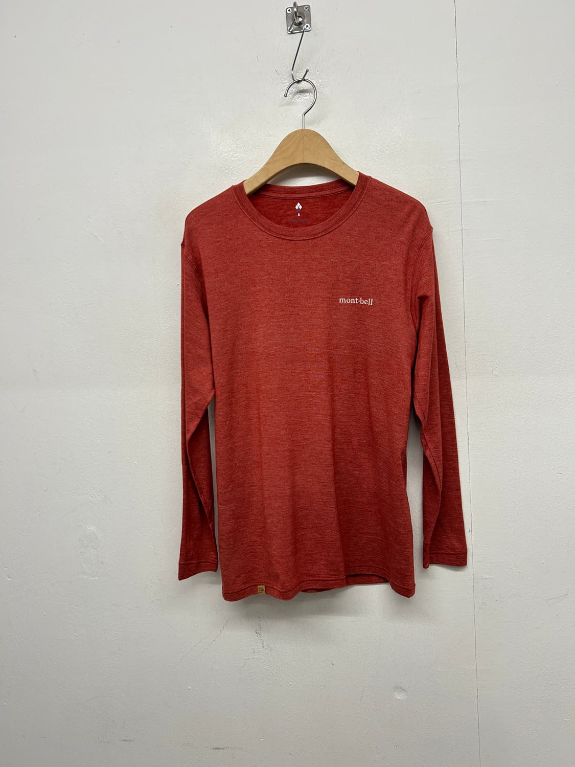 몽벨 긴팔 티셔츠 상품이미지1