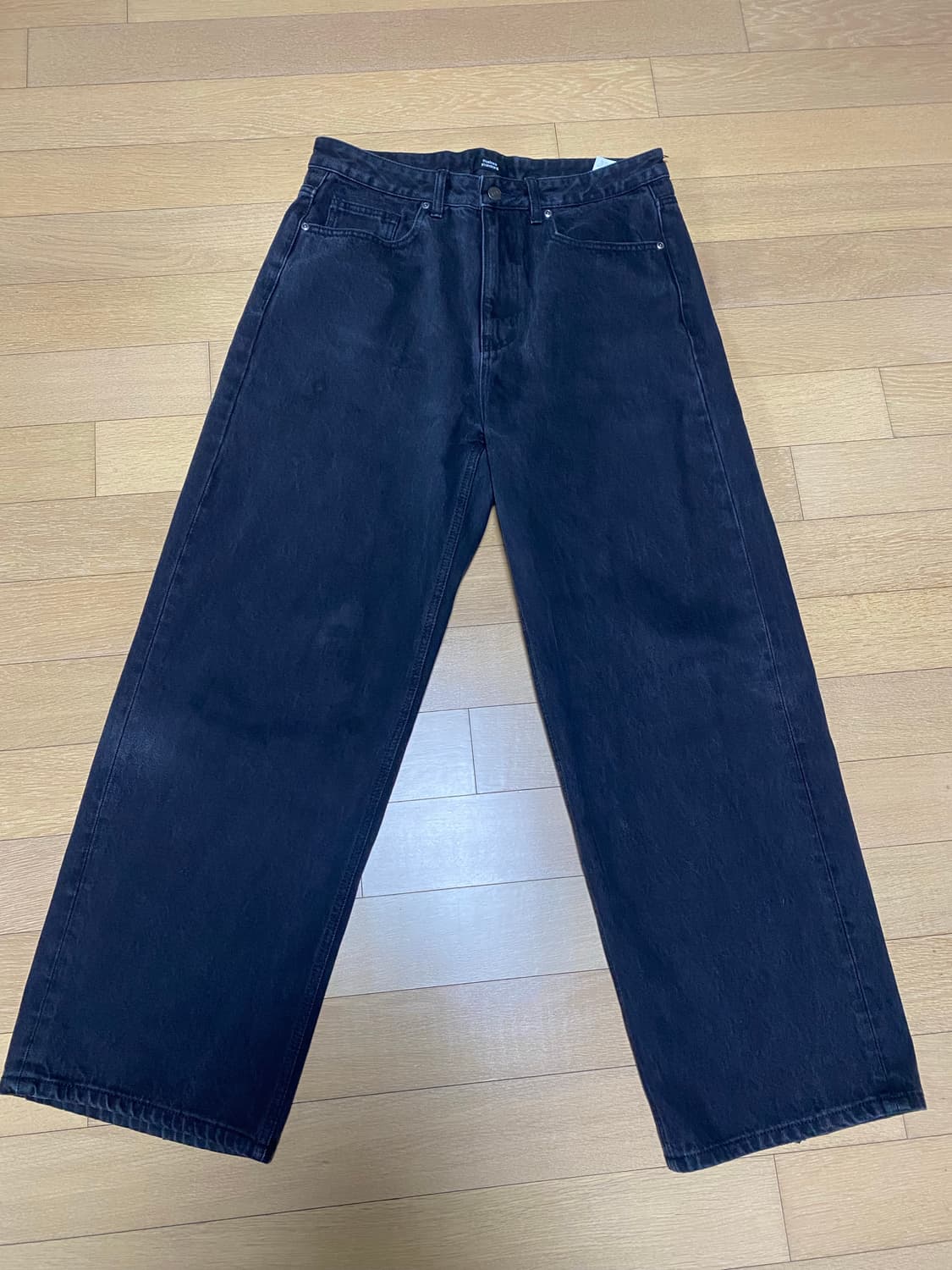 무신사 스탠다드 빅 와이드 데님 팬츠 워시드 블랙 34 무탠다드 청바지 상품이미지1