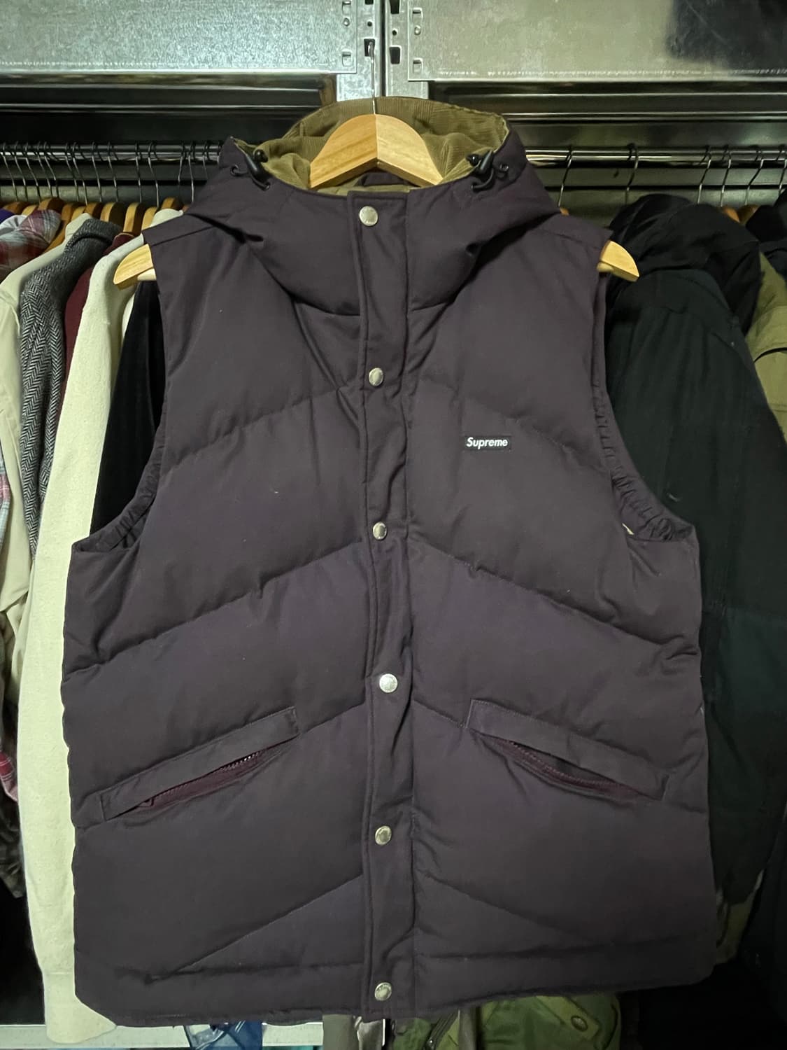 12fw 슈프림 후드 패딩 베스트 상품이미지1