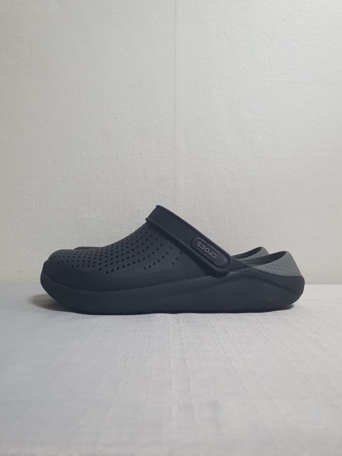 크록스 라이트라이드 클로그 샌들 블랙 슬레이트 그레이 240mm 상품이미지2