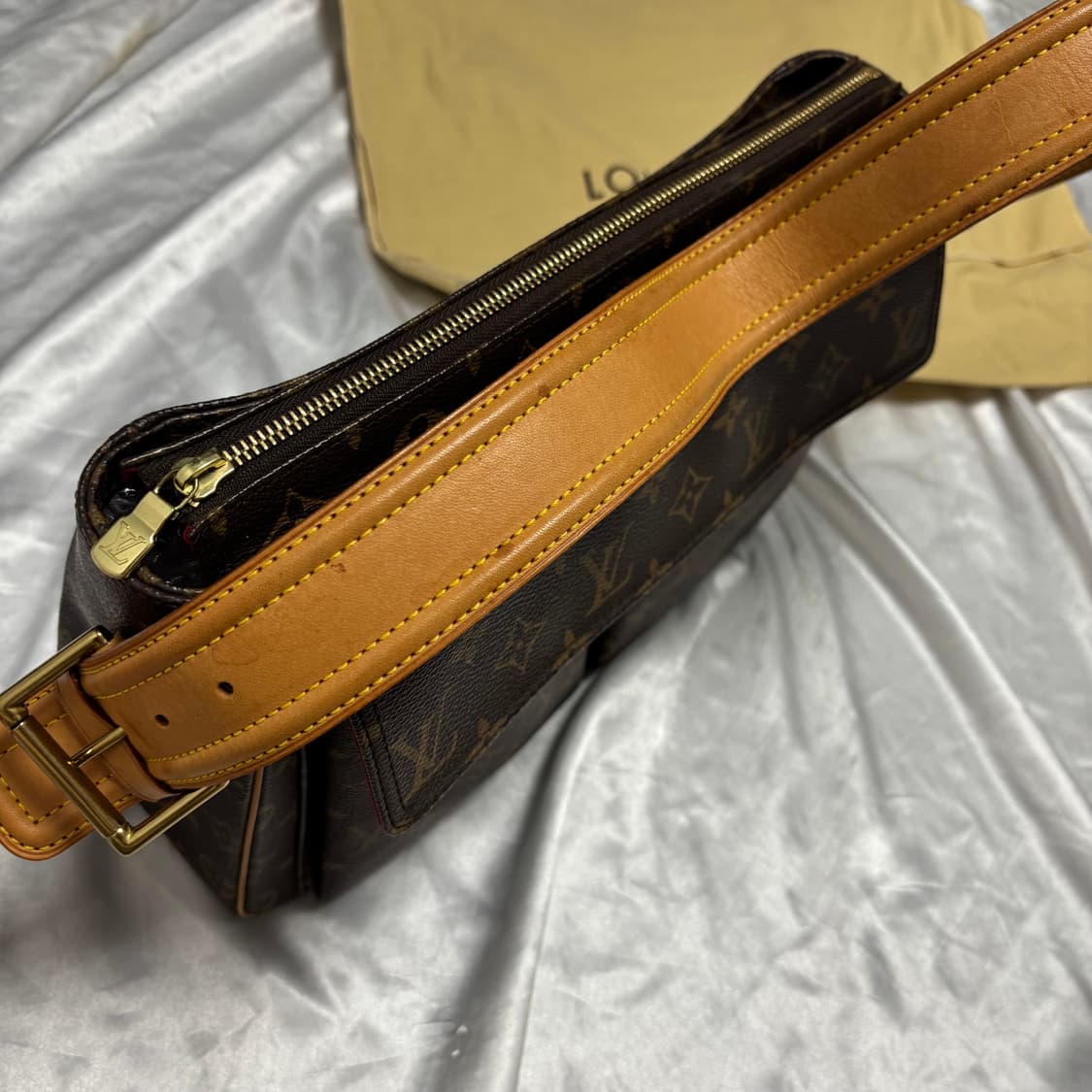 루이비통 비바시떼 GM 숄더백 / 정품 빈티지 가방 상품이미지9