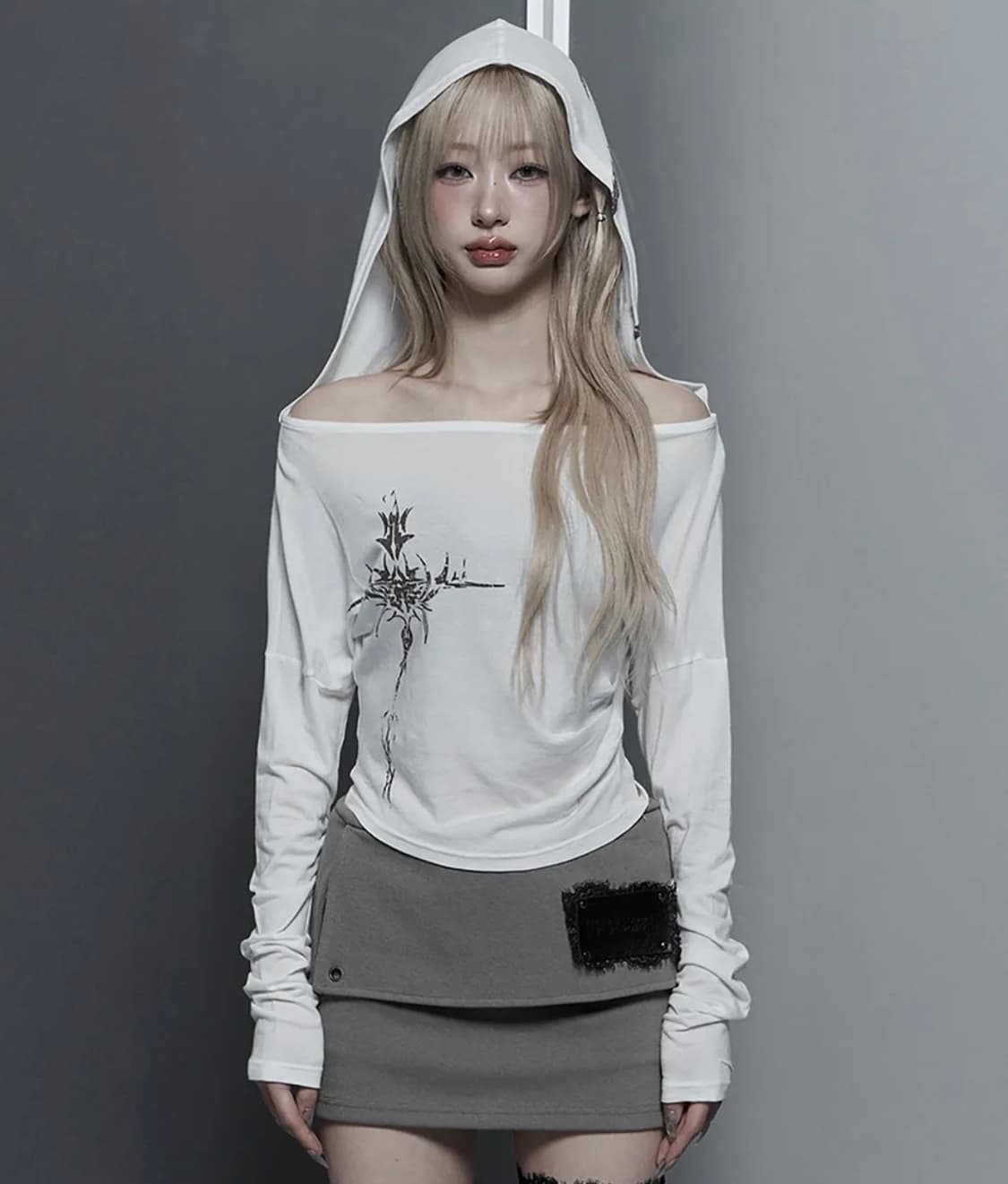 에트오소메 레터링 후디 슬림핏 롱슬리브 탑 상품이미지1