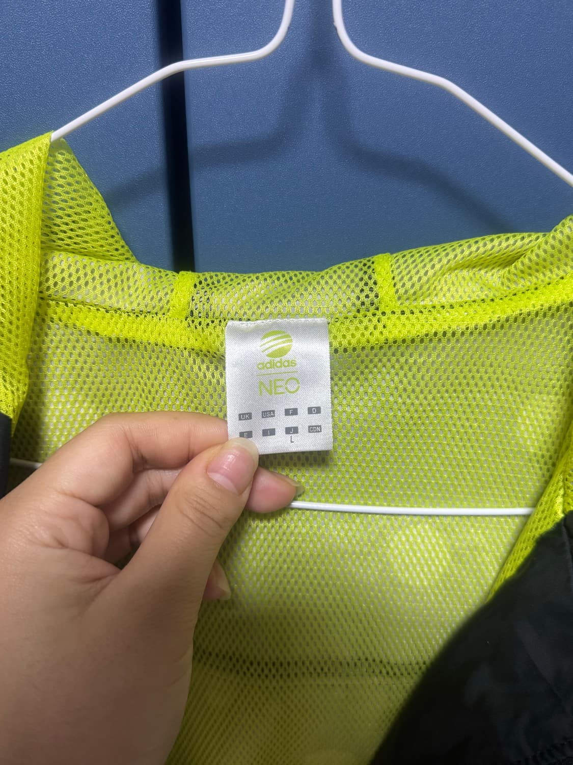 아디다스 도트 바람막이 상품이미지4