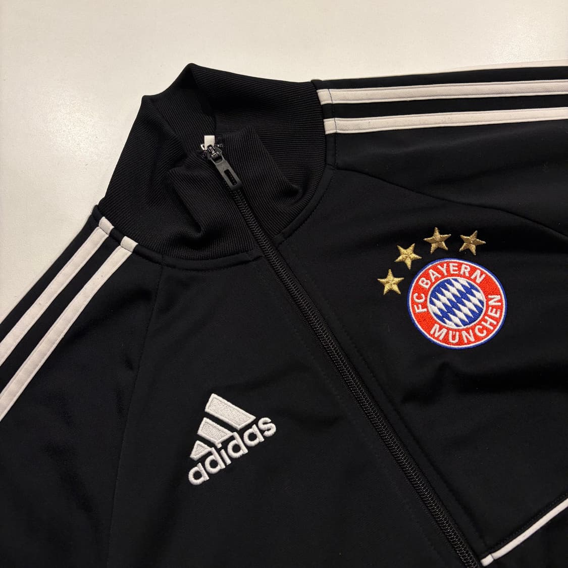 [90] 아디다스 바이에른 뮌헨 트랙 져지 블랙 B748 상품이미지3