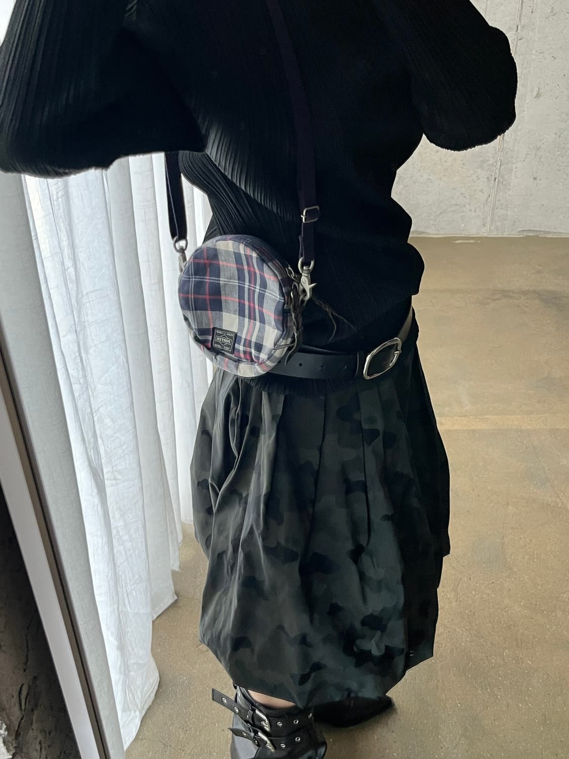 Porter 포터 타탄체크 원형 백  상품이미지3