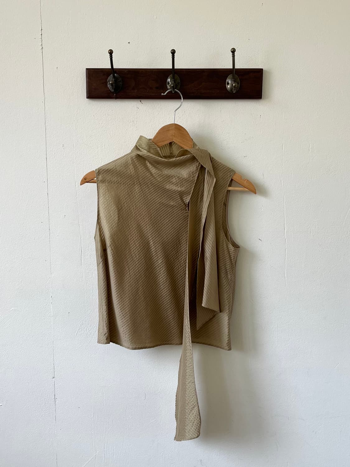 UNDICI-NOVE 슬리브리스 블라우스 상품이미지1