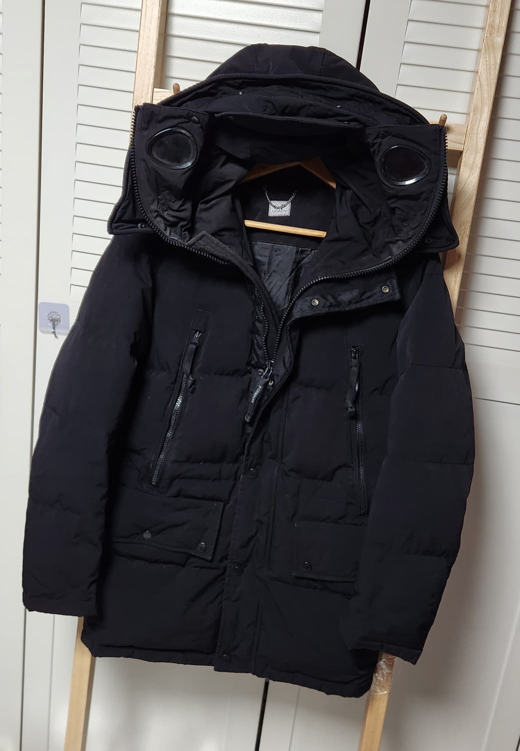 씨피 컴퍼니 CP 컴퍼니 노르지 13ss 고글 패딩 블랙 자켓 상품이미지4