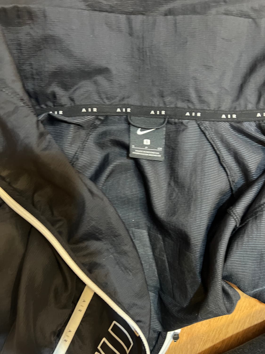 나이키 여성 블랙 바람막이집업점퍼 매쉬집업자켓 상품이미지5