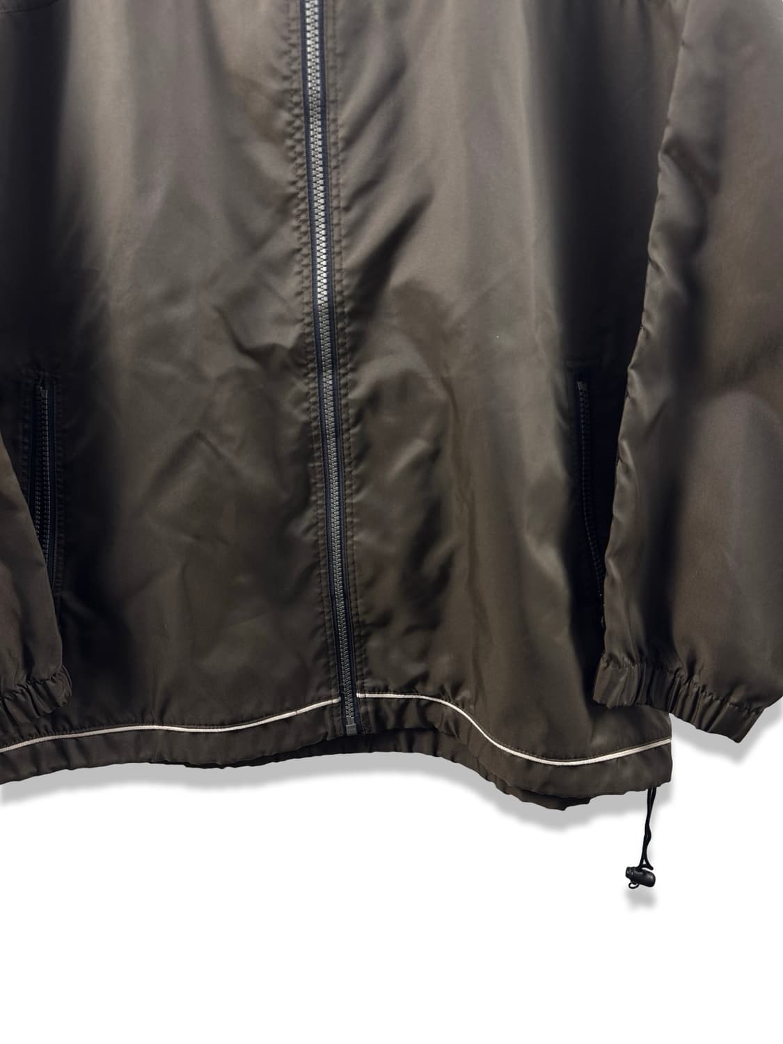 아식스 올드스쿨 브라운 바람막이2230 상품이미지4