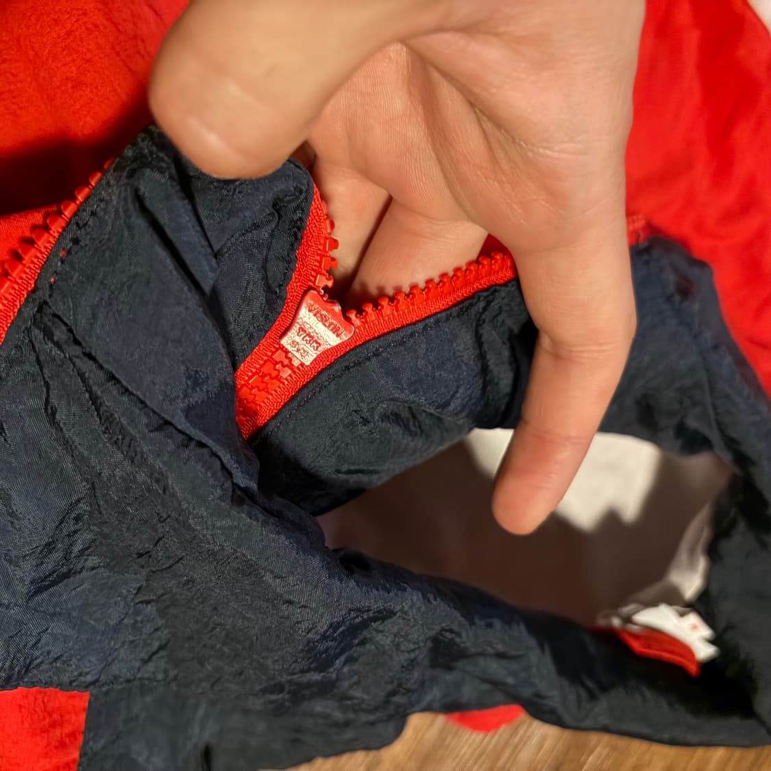 90S HONG KONG I.S SOUVENIR BOMBER 상품이미지6