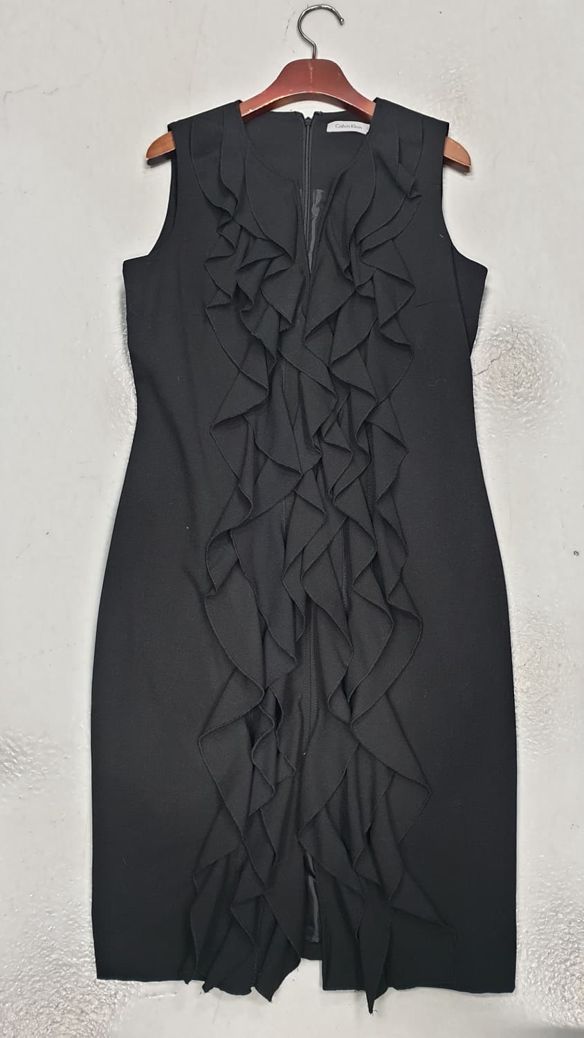 Calvin Klein블랙 러플 원피스입니다 상품이미지1
